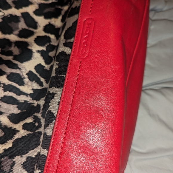 Coach bag red and leopard print with matching wallet - Picture 8 of 16